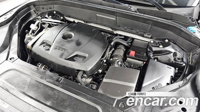 Volvo XC90 2018 — photo 6