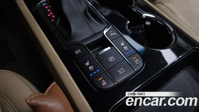 Kia Canival 2019 — photo 12
