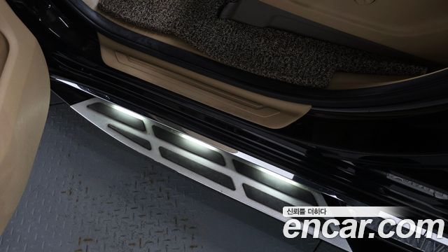 Kia Canival 2019 — photo 24