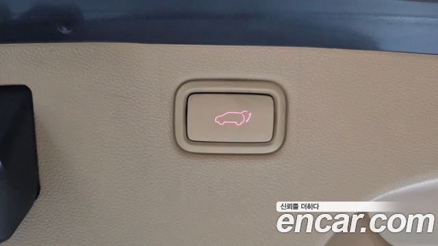 Kia Canival 2019 — photo 27
