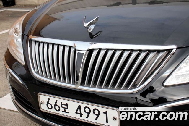 Hyundai Equus 2010 — photo 9