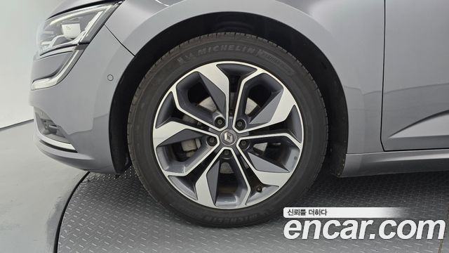 Renault Korea SM6 2019 — photo 5