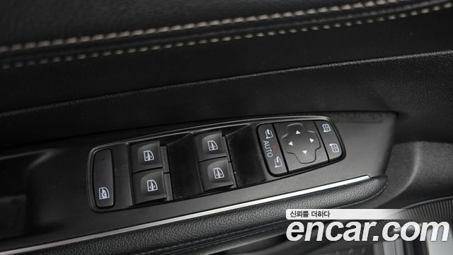 Renault Korea SM6 2019 — photo 17