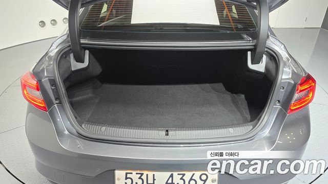 Renault Korea SM6 2019 — photo 20