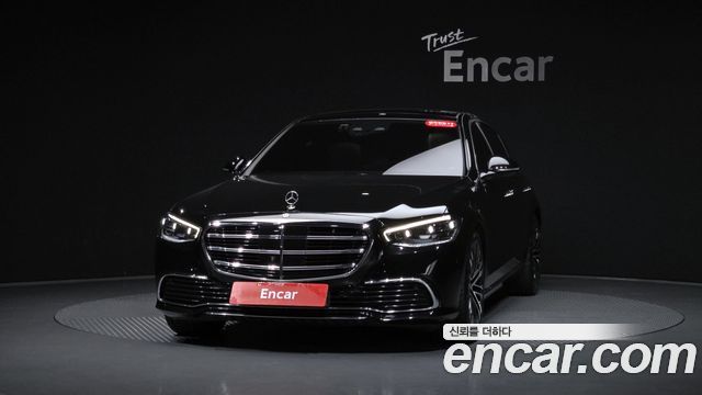 Mercedes-Benz S-Class 2023 — photo 3