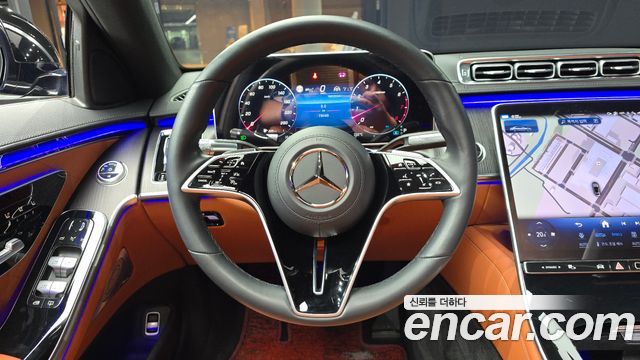 Mercedes-Benz S-Class 2023 — photo 19
