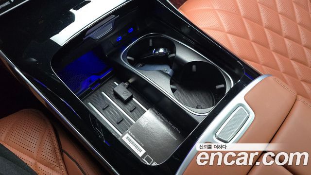 Mercedes-Benz S-Class 2023 — photo 25