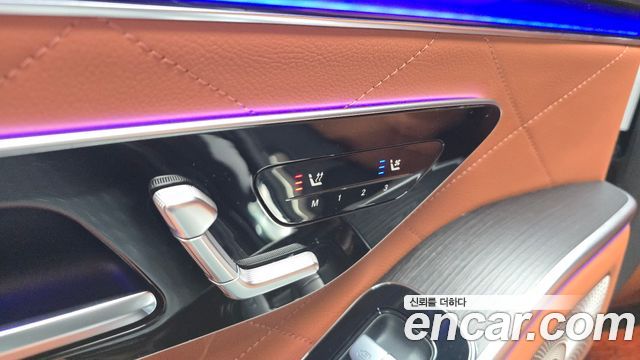 Mercedes-Benz S-Class 2023 — photo 29