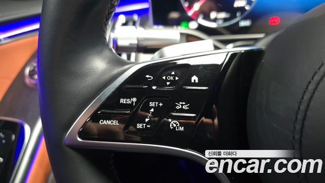 Mercedes-Benz S-Class 2023 — photo 31