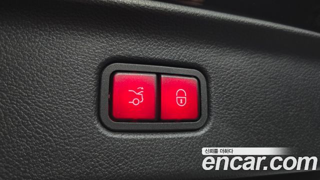 Mercedes-Benz S-Class 2023 — photo 37