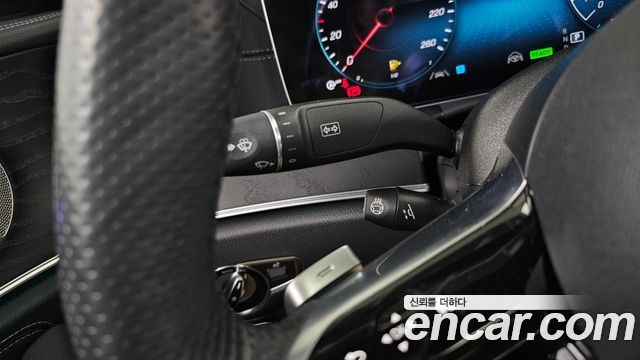 Mercedes-Benz E-Class 2023 — photo 29