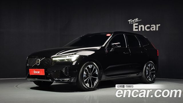 Volvo XC60 2026 — photo 1