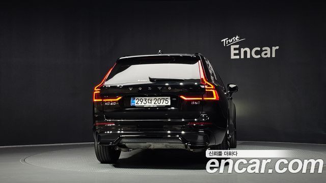 Volvo XC60 2026 — photo 4