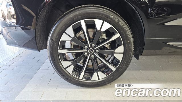Volvo XC60 2026 — photo 5