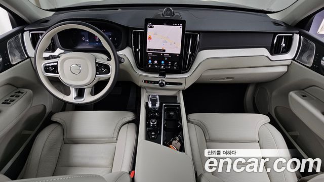 Volvo XC60 2026 — photo 10