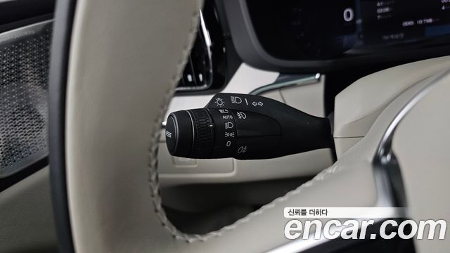 Volvo XC60 2026 — photo 29