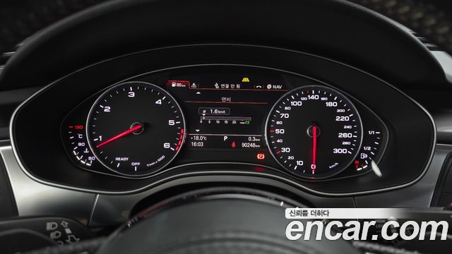 Audi A6 2016 — photo 8