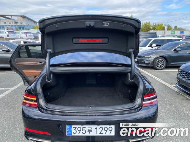 Genesis G80 2022 — photo 14