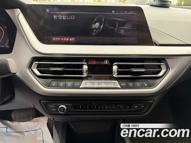 BMW 2-Series 2021 — photo 8