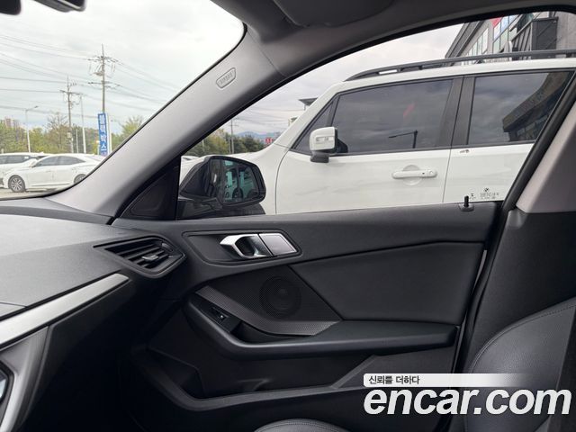 BMW 2-Series 2021 — photo 12