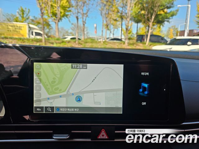 Hyundai AVANTE 2021 — photo 10