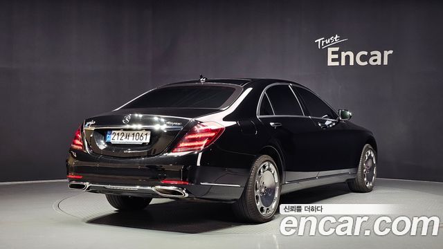Mercedes-Benz S-Class 2020 — photo 2