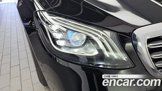 Mercedes-Benz S-Class 2020 — photo 8
