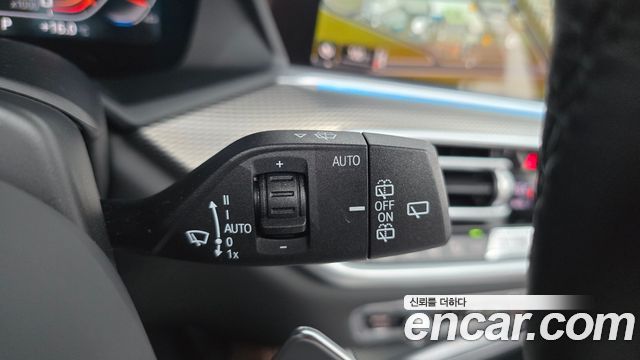 BMW X5 2021 — photo 20