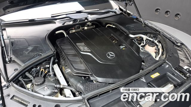 Mercedes-Benz S-Class 2021 — photo 6