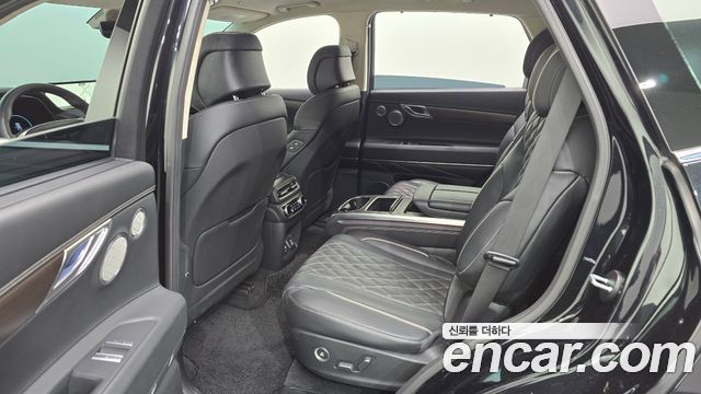 Genesis GV80 2022 — photo 11