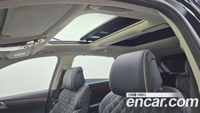 Genesis GV80 2022 — photo 17