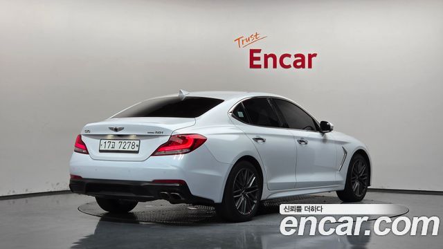 Genesis G70 2018 — photo 2