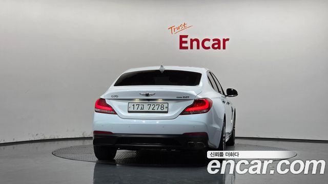 Genesis G70 2018 — photo 4