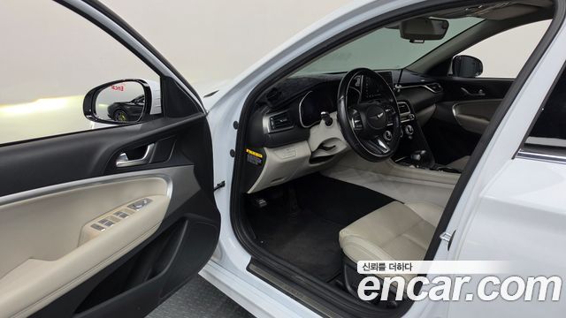 Genesis G70 2018 — photo 10