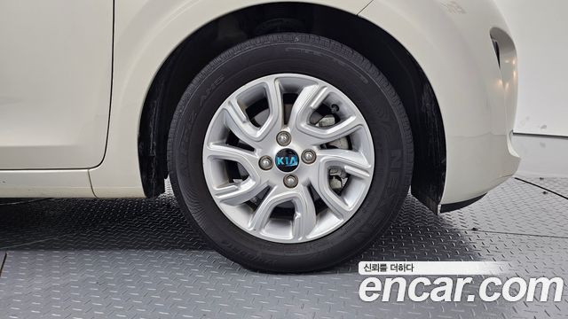 Kia morning 2018 — photo 7