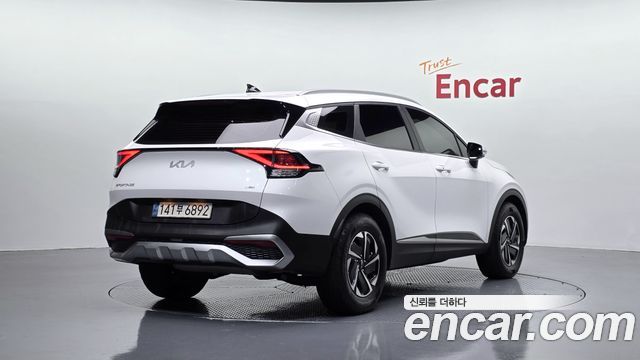 Kia Sportage 2022 — photo 2