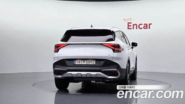 Kia Sportage 2022 — photo 4