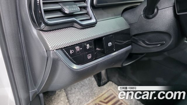 Kia Sportage 2022 — photo 16