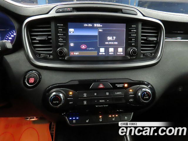Kia Sorento 2017 — photo 12
