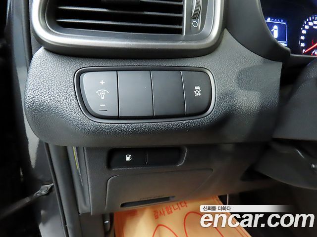 Kia Sorento 2017 — photo 15