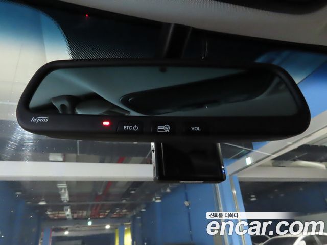 Kia Sorento 2017 — photo 16