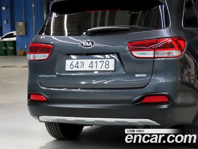 Kia Sorento 2017 — photo 18