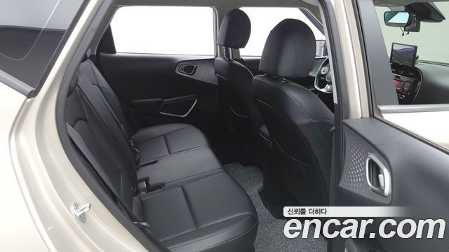 Kia Soul 2021 — photo 16