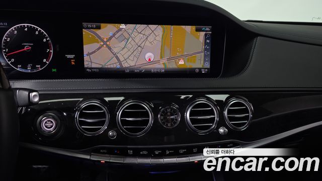 Mercedes-Benz S-Class 2020 — photo 18