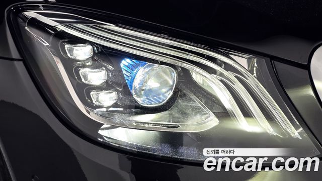 Mercedes-Benz S-Class 2020 — photo 8
