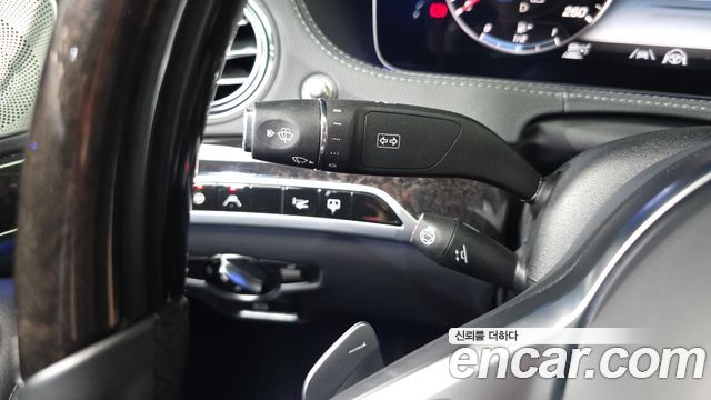 Mercedes-Benz S-Class 2020 — photo 30