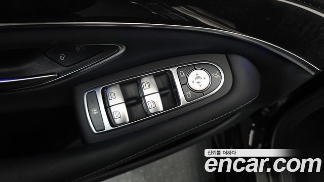 Mercedes-Benz S-Class 2020 — photo 35