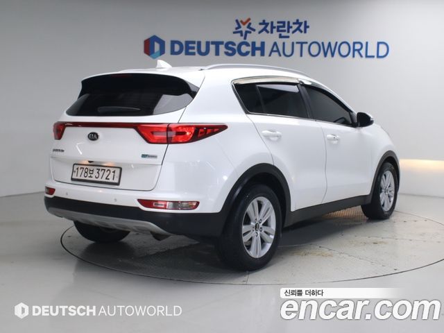 Kia Sportage 2018 — photo 2