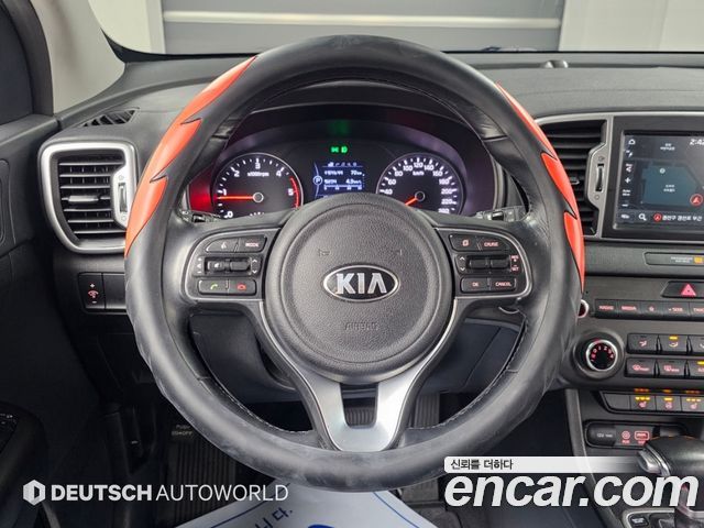 Kia Sportage 2018 — photo 13
