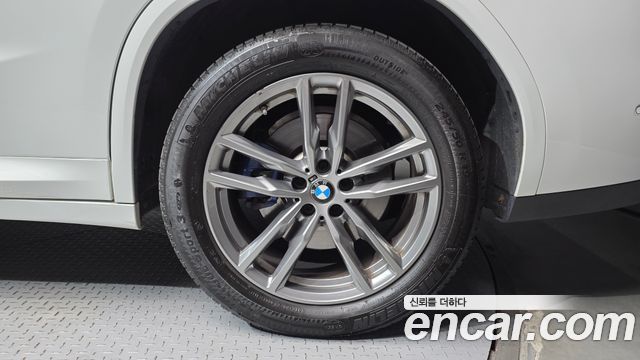 BMW X4 2020 — photo 7